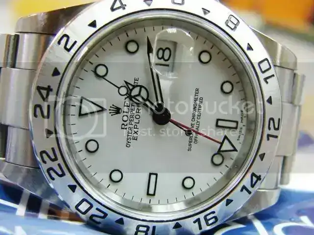 16570w005a.webp