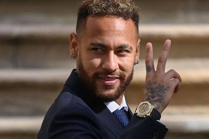 Neymar lleva reloj tipico futbolista | Relojes Especiales, EL foro de  relojes