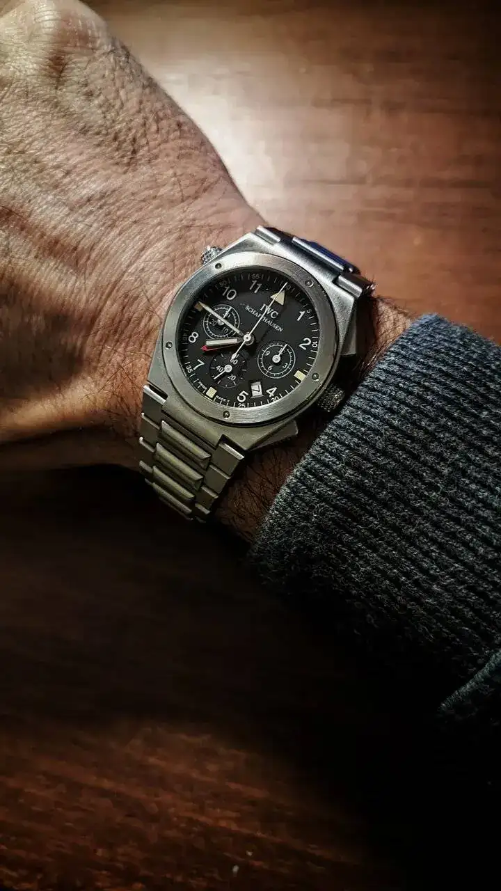 1702061495361-01.jpeg