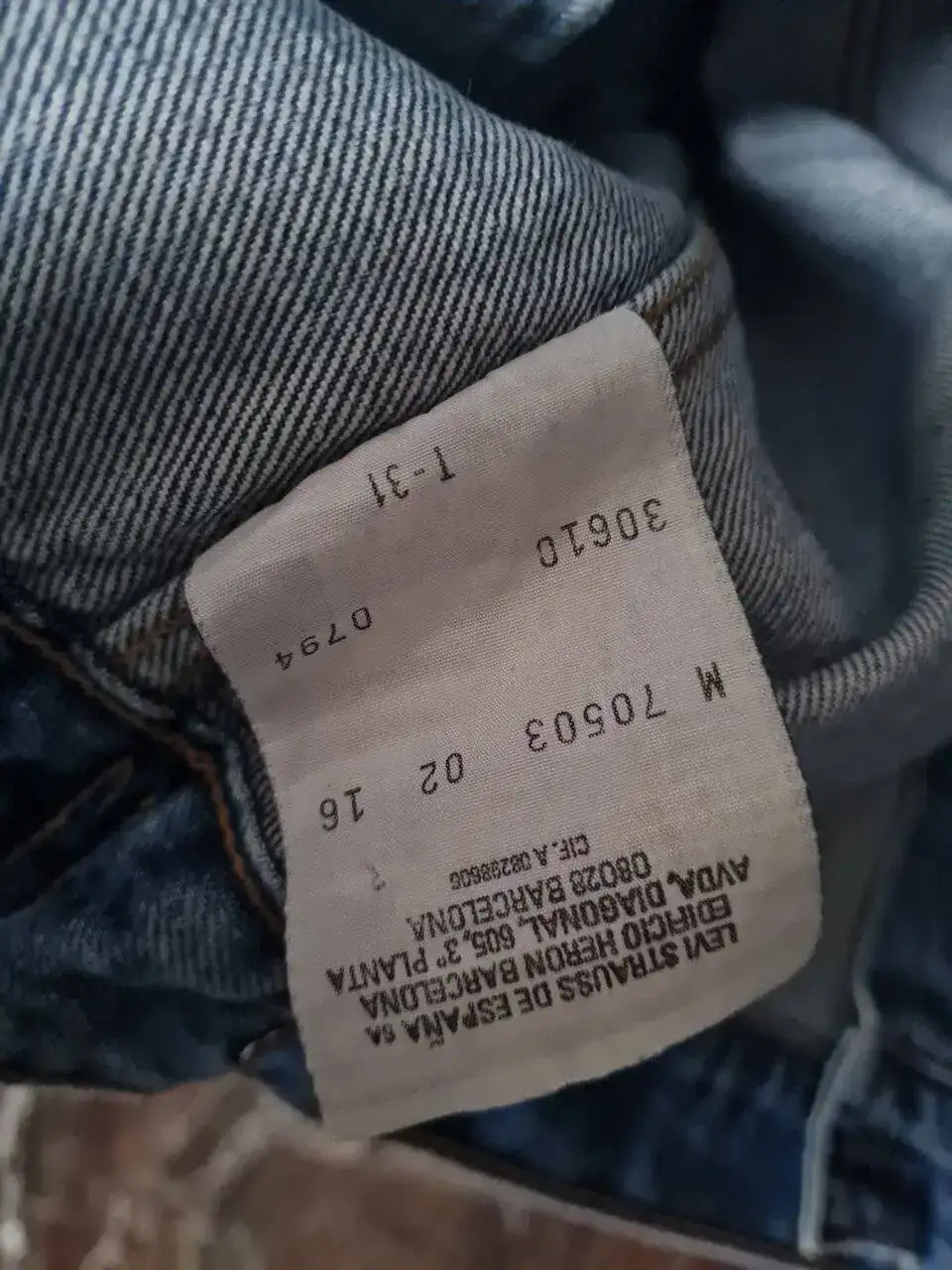 17037588358723769867245915112221.webp