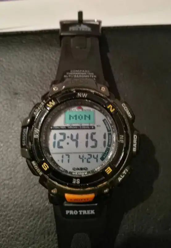 17042410 120 CASIO PRO TREK PRG 40_ 2271.webp
