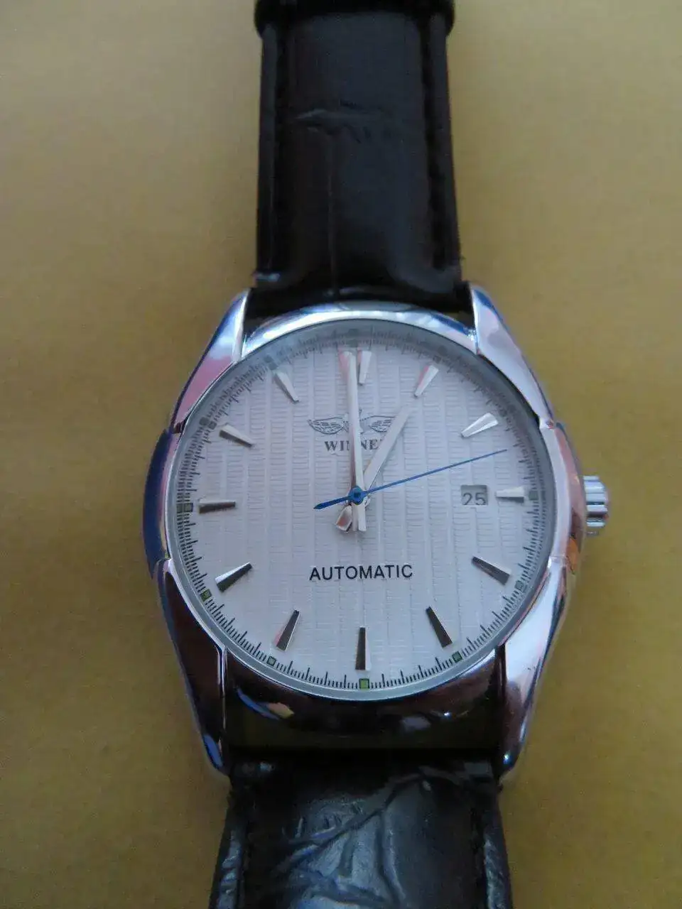 17062515 105 WINNER H006.jpg