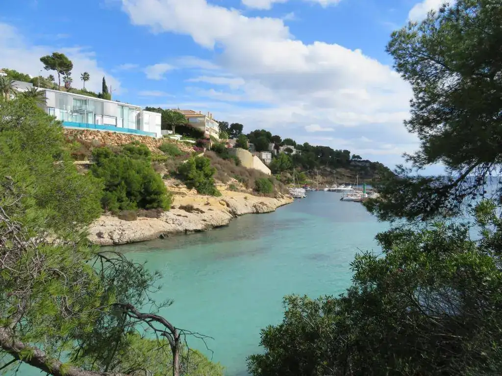 17110540 109 Paseando por Calviá _ Portals Vells, El Mago y Caló dels Reis.webp