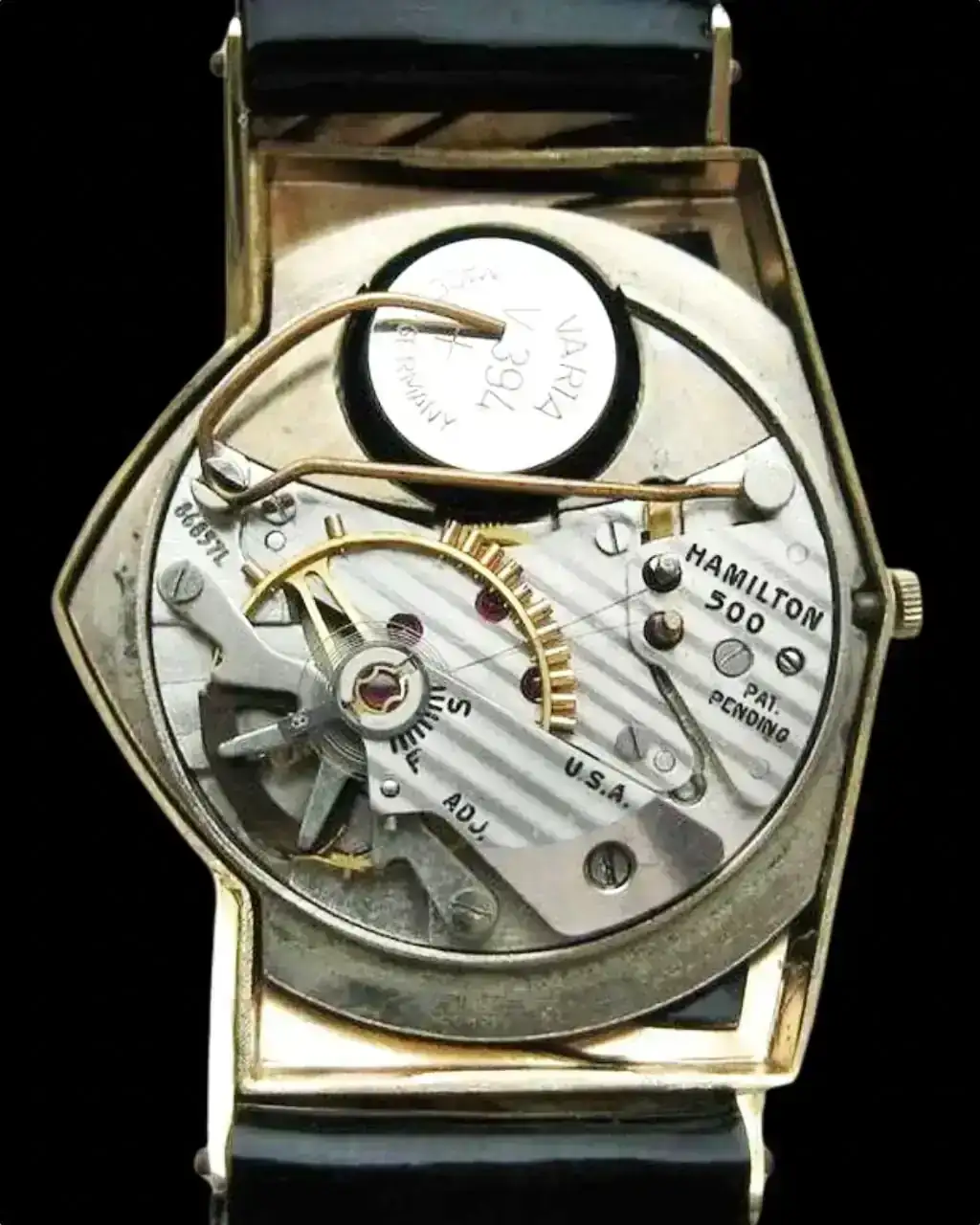 1711982616_Hamilton_Ventura_caliber_500_electric.2948471b.webp