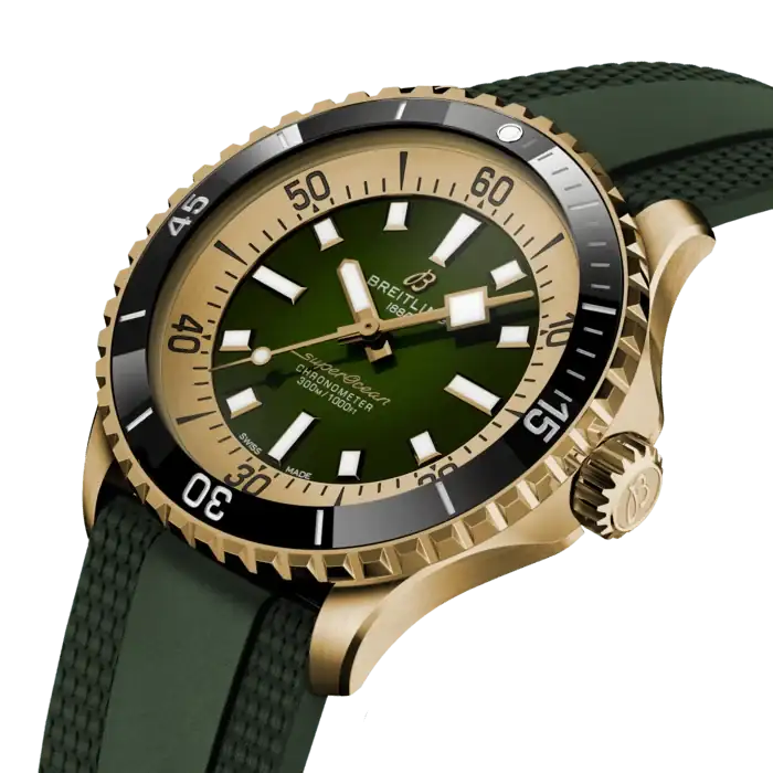 17375201l1s1-superocean-automatic-42-three-quarter.webp
