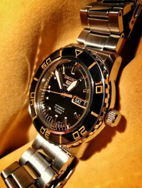 18010680 100 SEIKO 5 SPORTS SNZH57K1.webp
