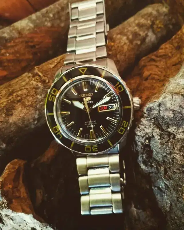 18042280 100 SEIKO 5 SPORTS SNZH57K1.webp