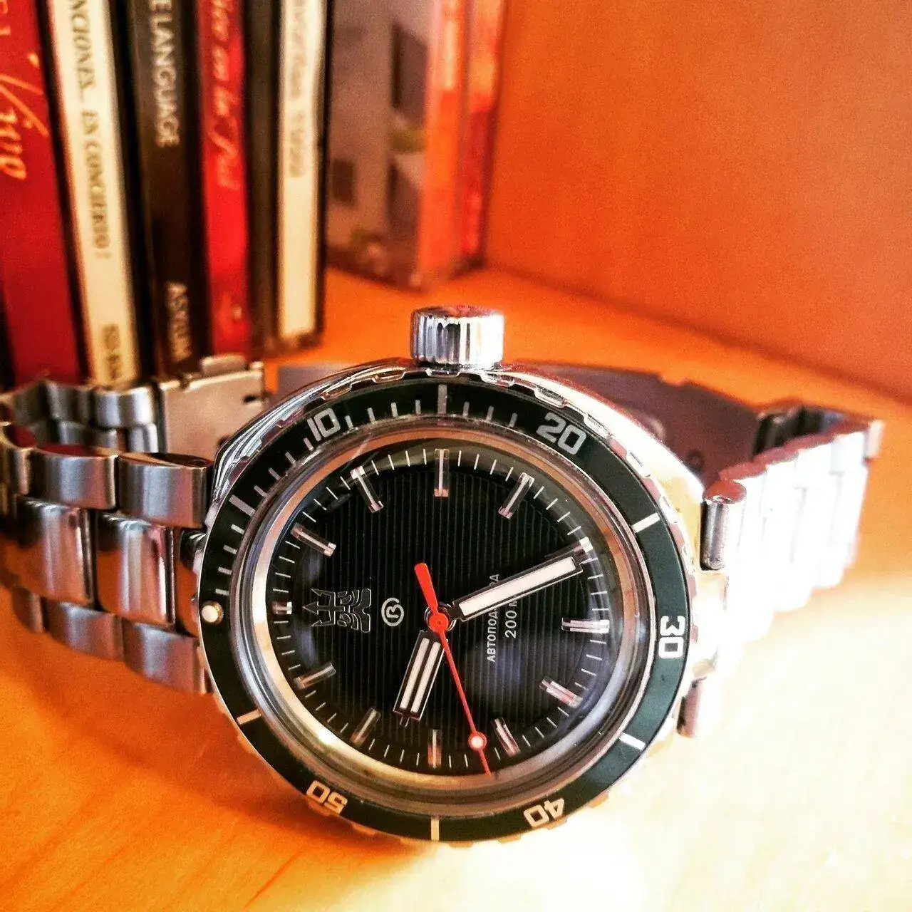 18052870 300 VOSTOK AMPHIBIA NEPTUNE _ 960727 _ HULK.webp