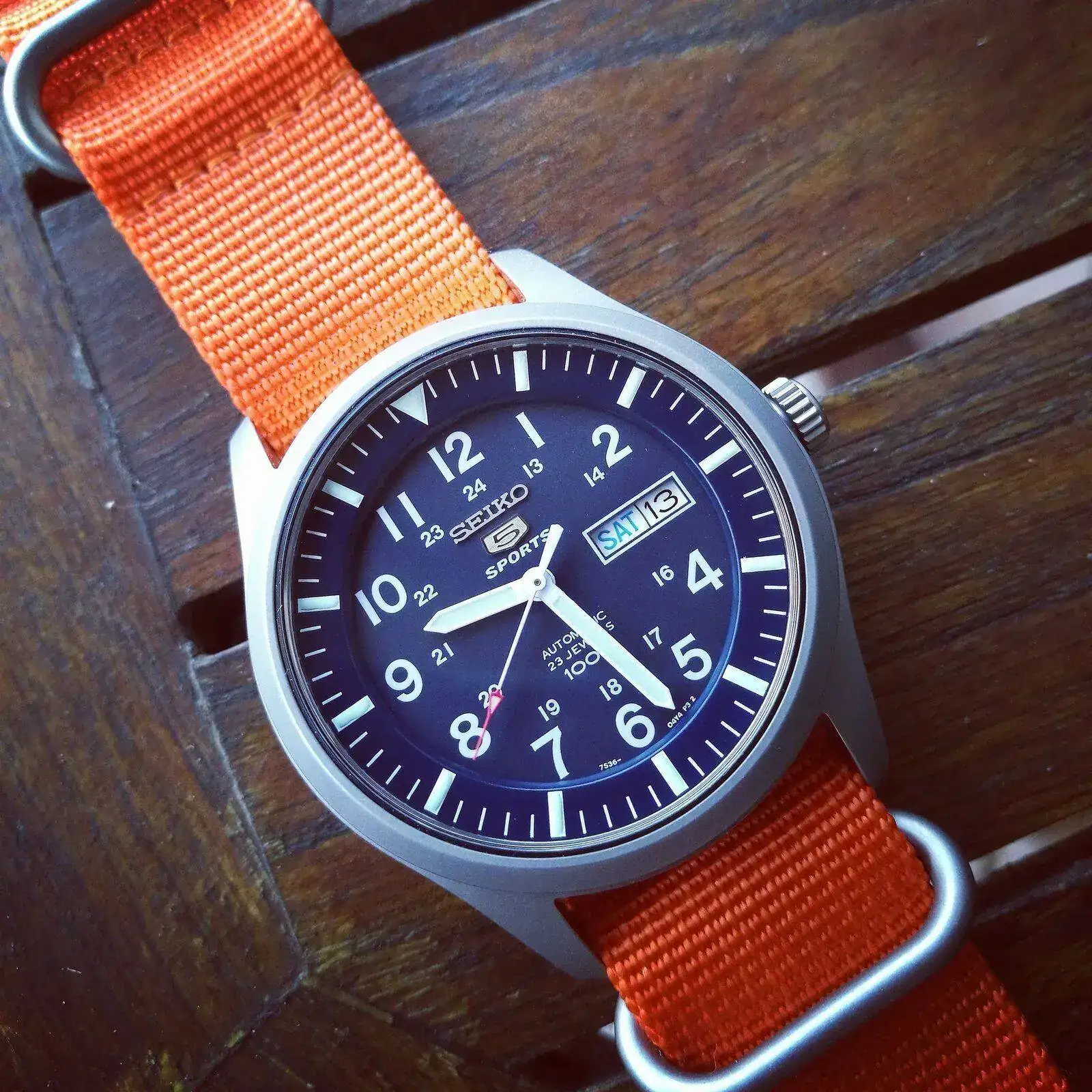18101370 516 SEIKO 5 NAVY BLUE SNZG11K1.jpg
