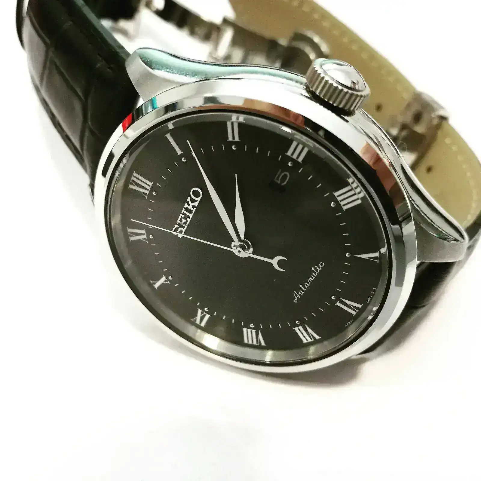 18120570 580 SEIKO SRP769K1.jpg