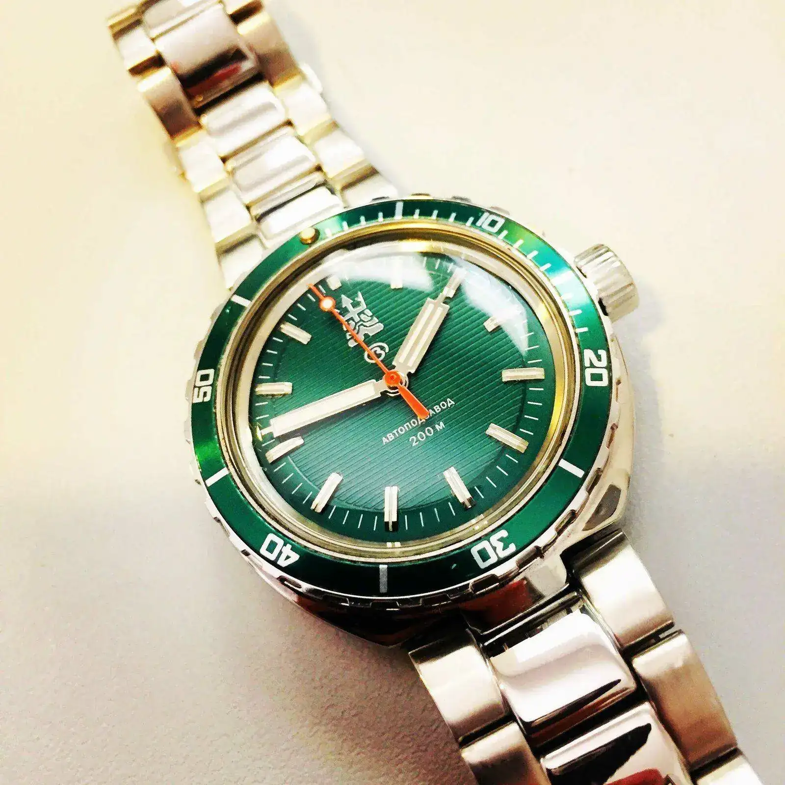 19040270 300 VOSTOK AMPHIBIA NEPTUNE _ 960727 _ HULK.webp