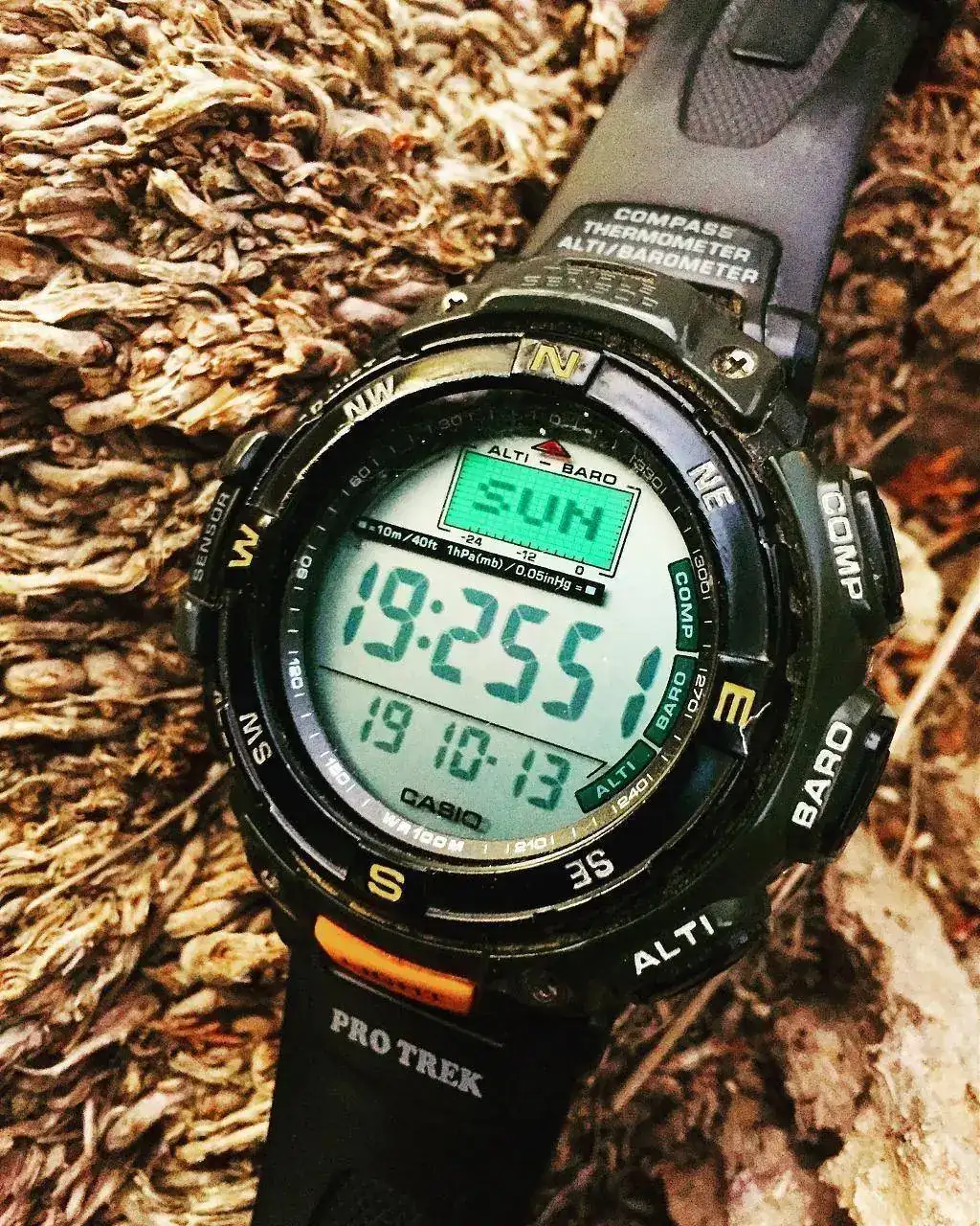 19101310 130 CASIO PRO TREK PRG 40_ 2271.jpg