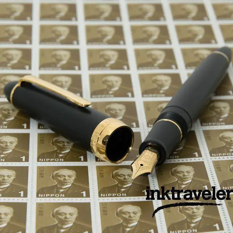 1911-MATE-BLACK-00.webp