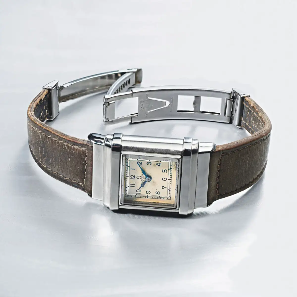 1932-the-omega-marine.webp