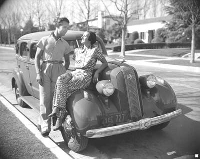 1935_Pontiac_Improved_8_Touring_Sedan.jpg