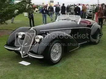 1937-AlfaRomeo8C-2900spider.webp