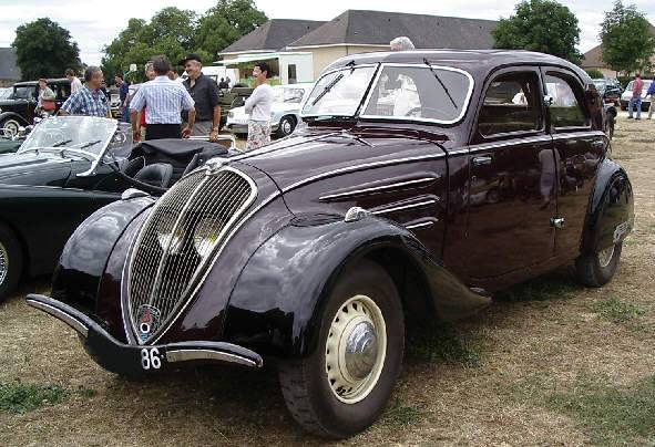 1937_Peugeot_302_01.jpg