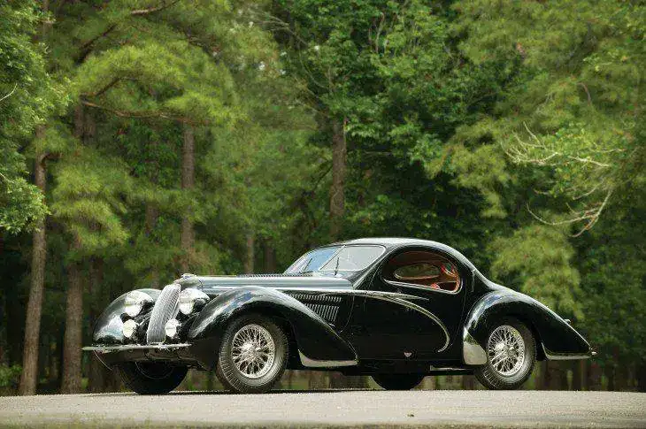 1938-Talbot-Lago-T150-C-Lago-Speciale-Teardrop-Coupe-by-Figoni-et-Falaschi_0.webp