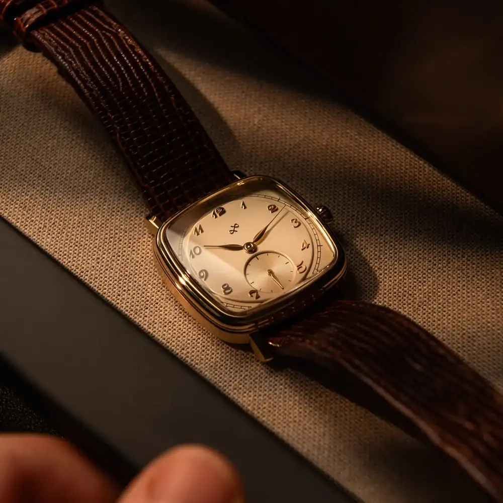 1954AmalfiMechanical-DSC03575-Bearbeitet-55579_lifestyle.webp