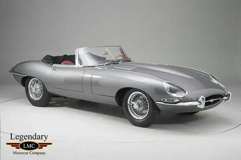 1961-Jaguar-E-Type-1745-37.webp