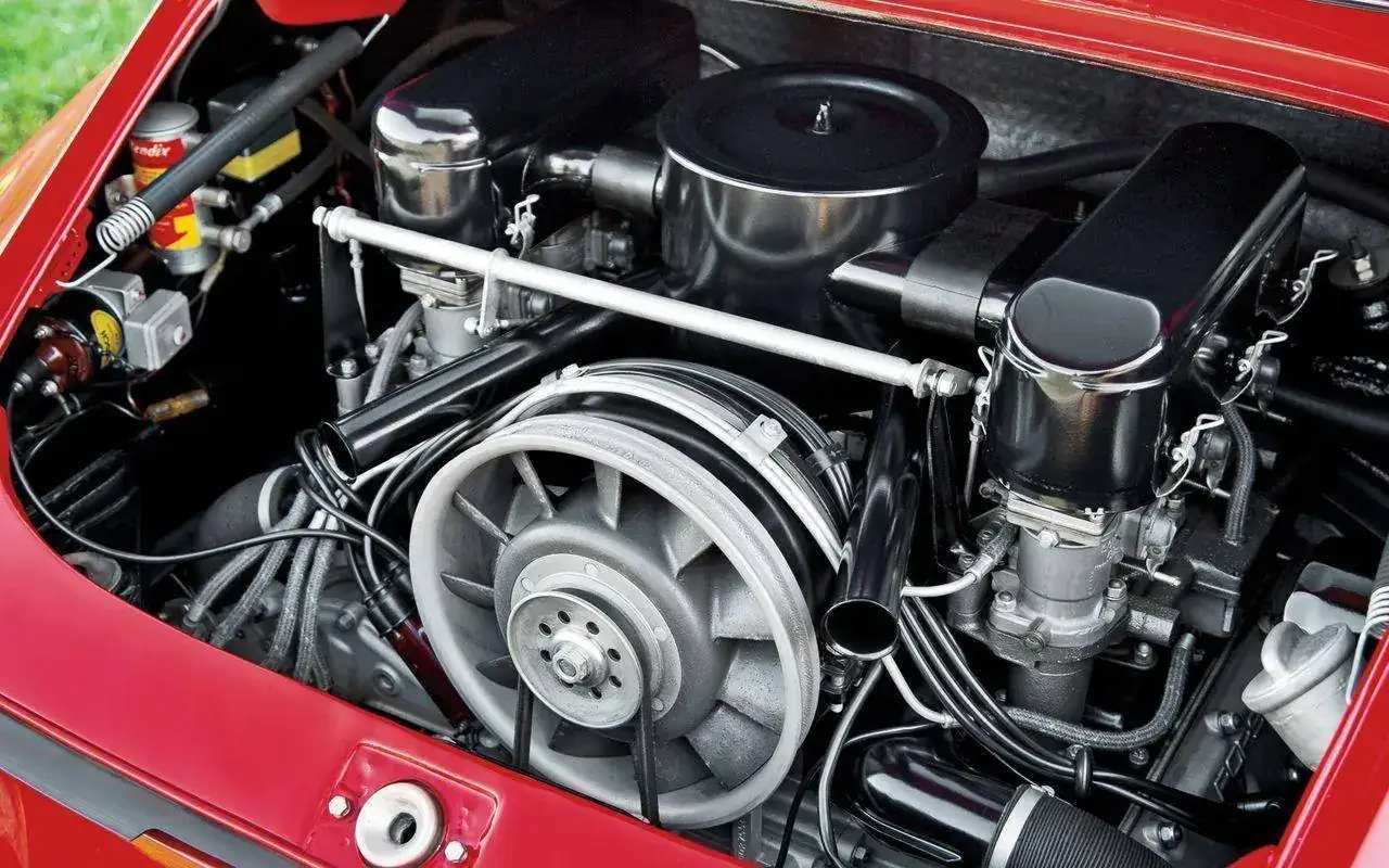 1964-Porsche-901-Prototype-engine.webp