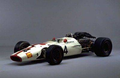 1967_Honda_F1_racingcar_www.symscape.jpg