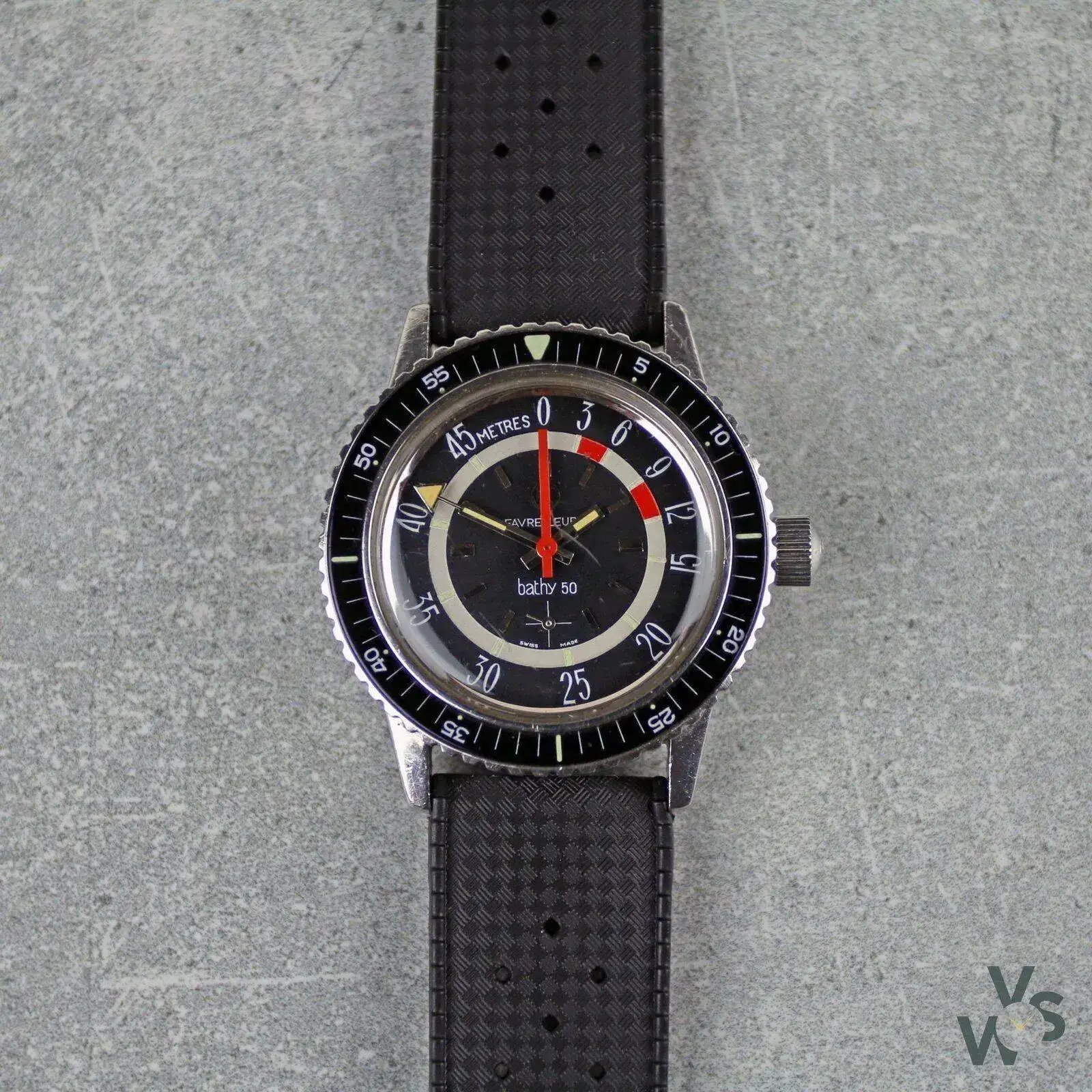 1969-favre-leuba-bathy-50-divers-watch-with-depth-gauge-diver-watches-vintage-specialist-766_...webp