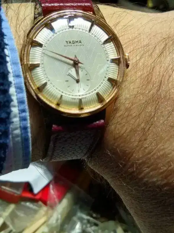 196902395.webp