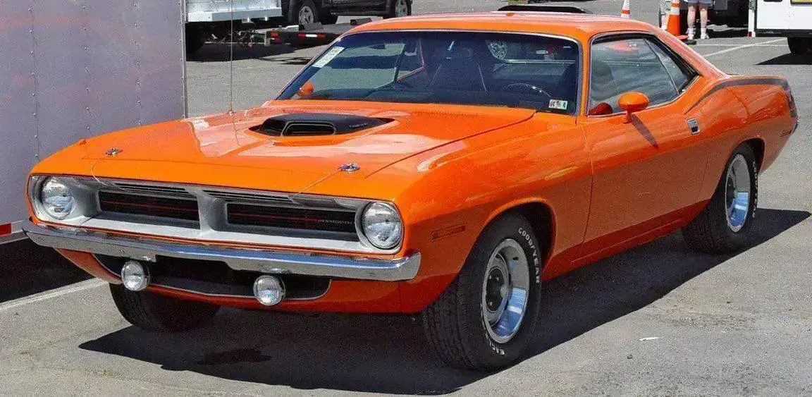 1970-Plymouth-Hemi-Cuda-Orange-Front-Angle-sy.webp