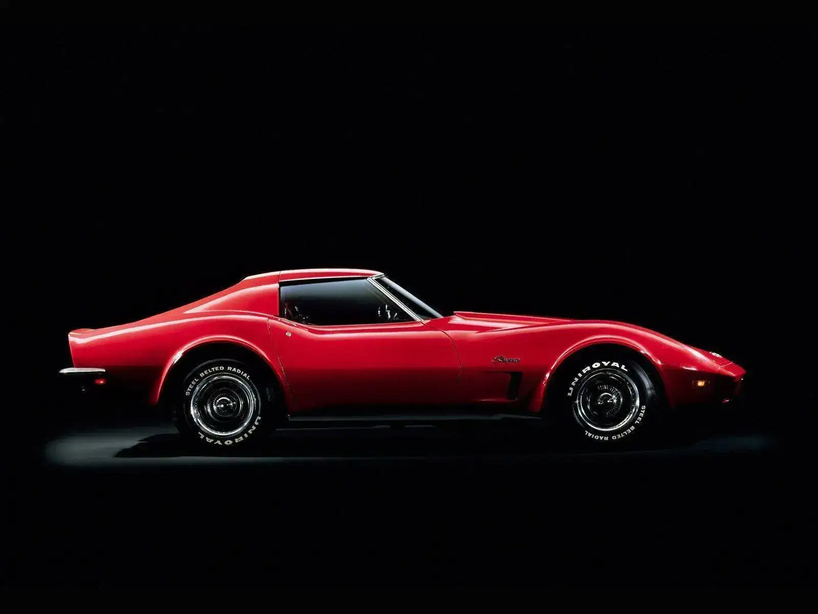 1973-Chevrolet-Corvette-Stingray-lg.webp