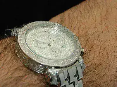 198861117_tp.webp