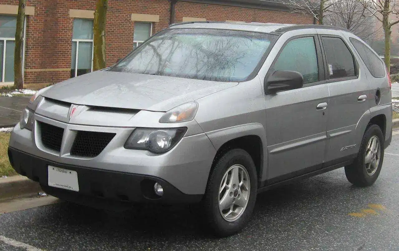 2002-05_Pontiac_Aztek.webp