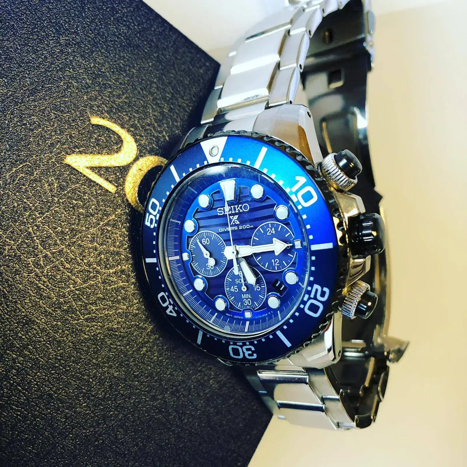20031370 115 SEIKO SSC675P1 SAVE THE OCEAN.jpg