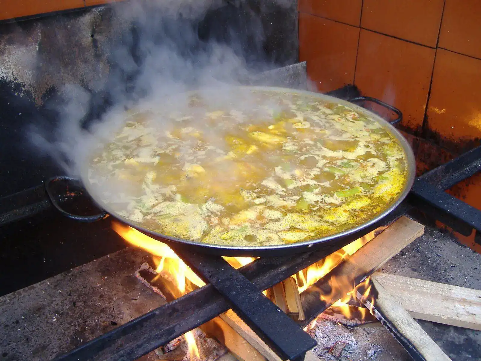 2006_0114Paella0005.webp