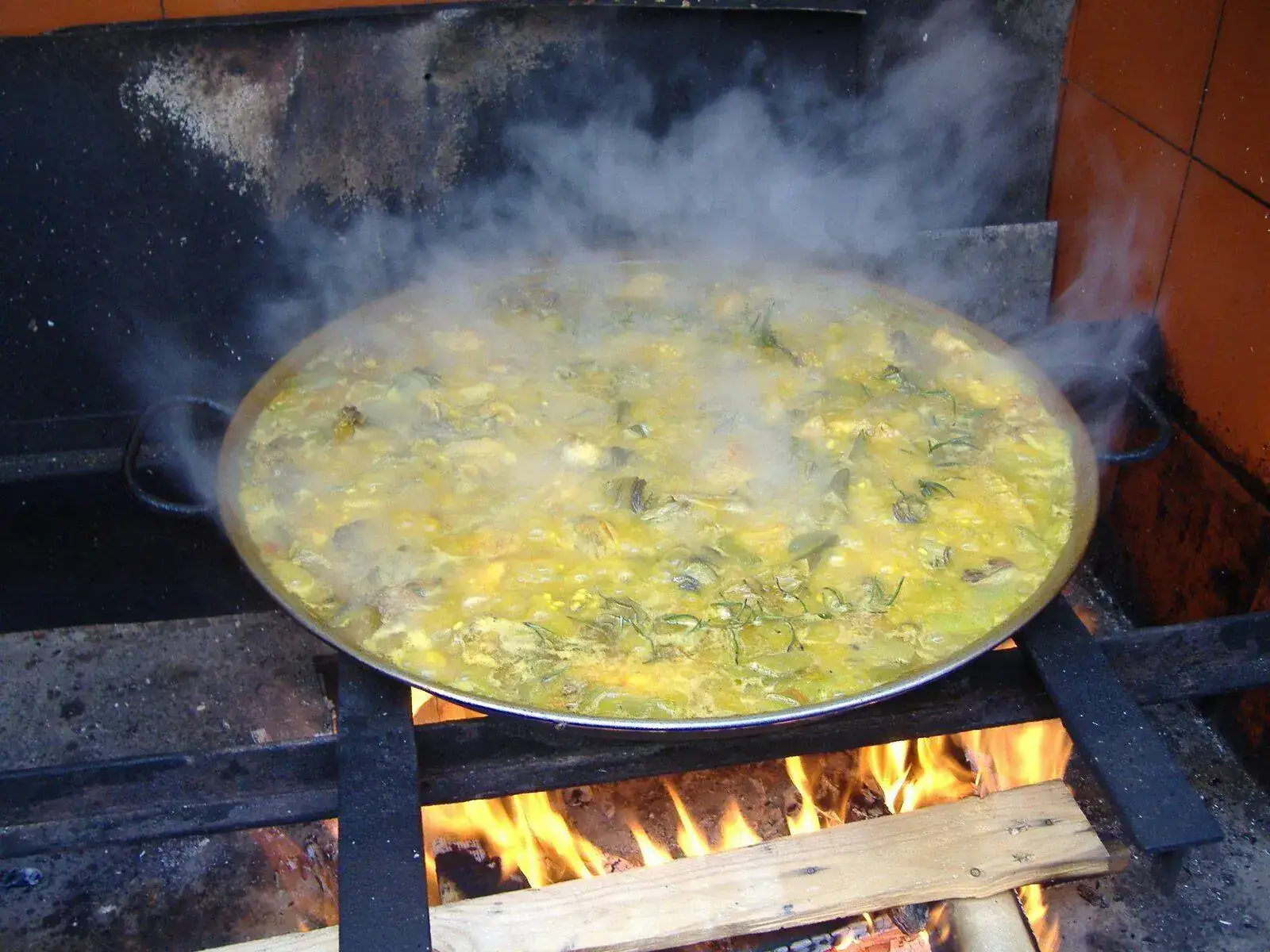 2006_0114Paella0007.webp