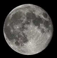 200px-Full_Moon_Luc_Viatour.webp