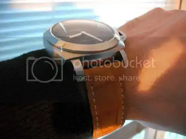2010_0723AB-1.webp