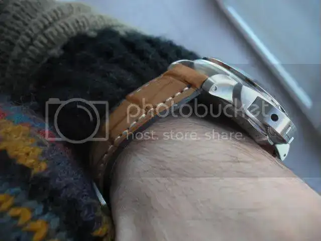 2010_0816AA-1.webp