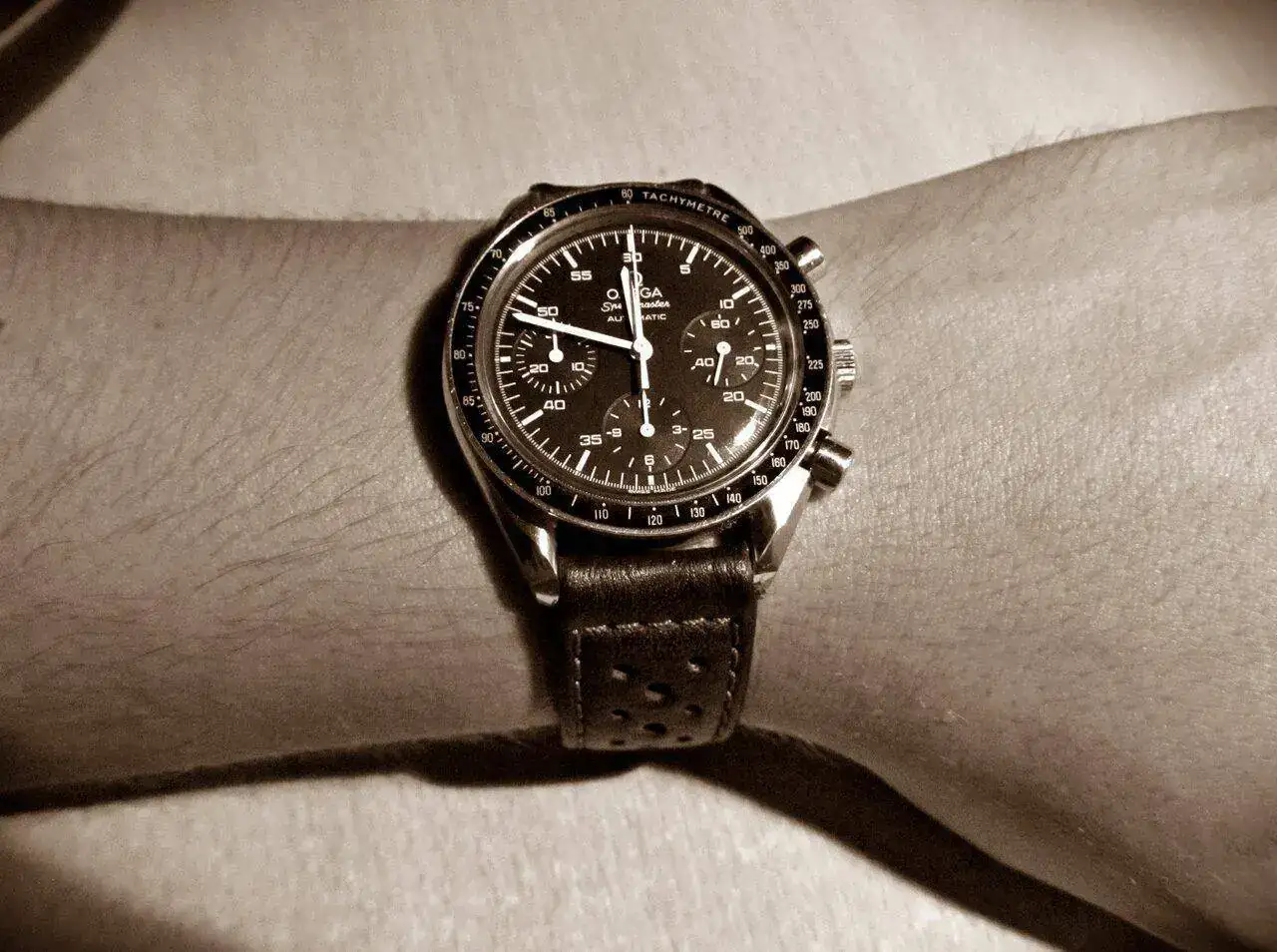 2011 Omega Speedmaster reduced 35105000.webp