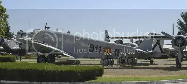 20120630D2x0002m.webp