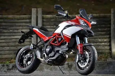 2013-Ducati-Multistrada-1200-Red.webp