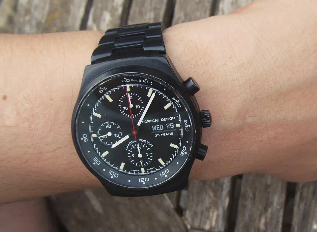 2013 Porsche Design 6625.11 IIIII.webp