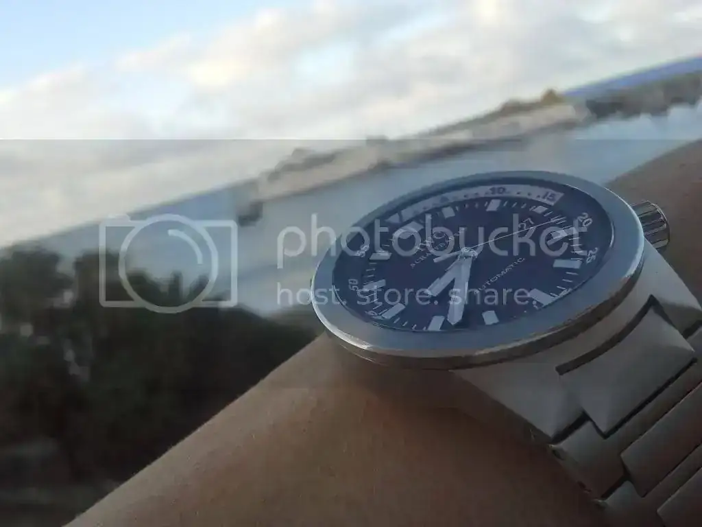 20130927_083834_zps8f355558.webp