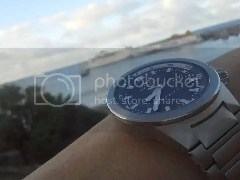 20130927_083834_zps8f355558.webp