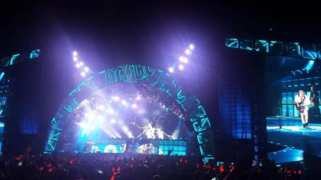 20150602_223755.webp