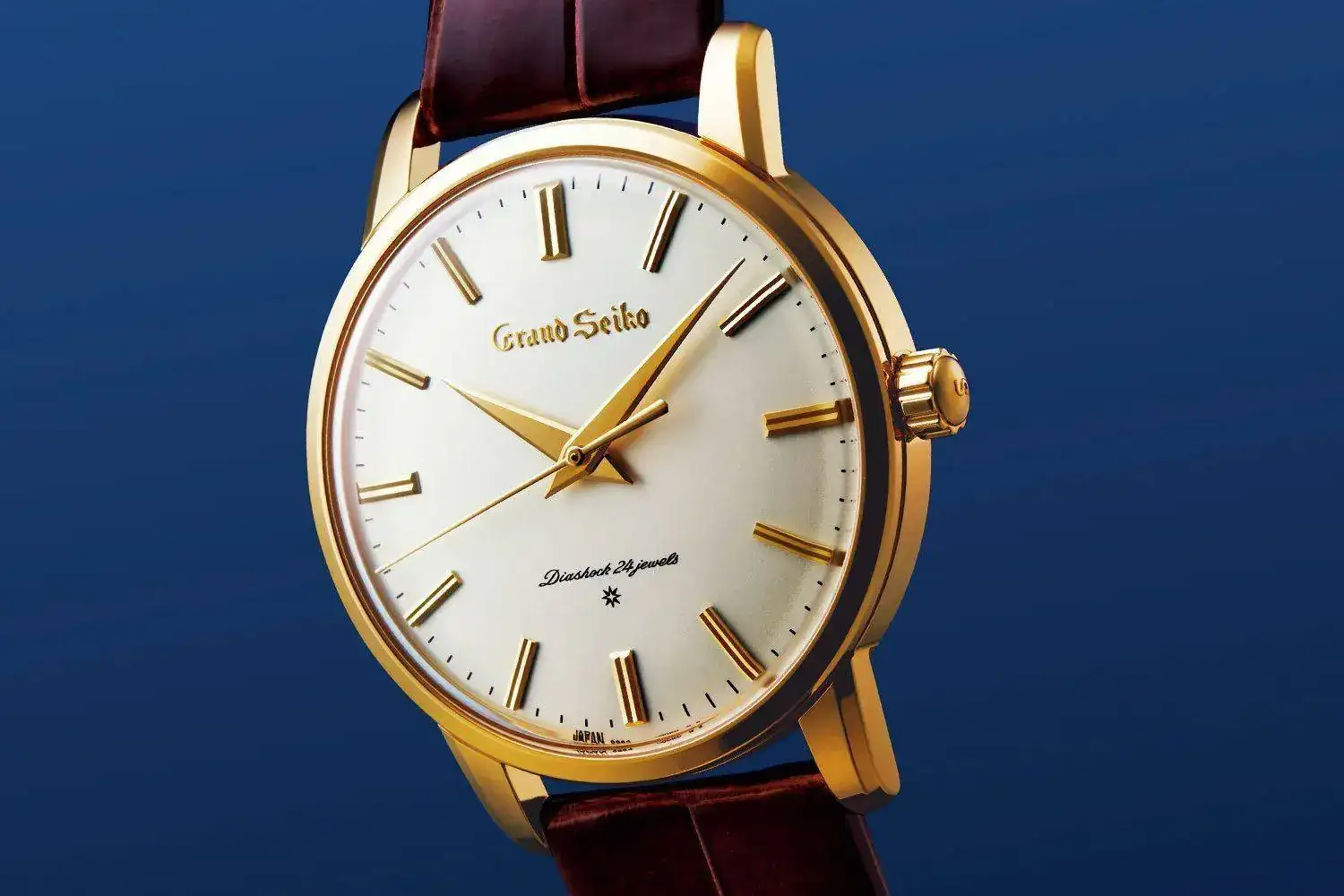 2017-Recreating-The-First-Grand-Seiko-SBGW252-gold.webp