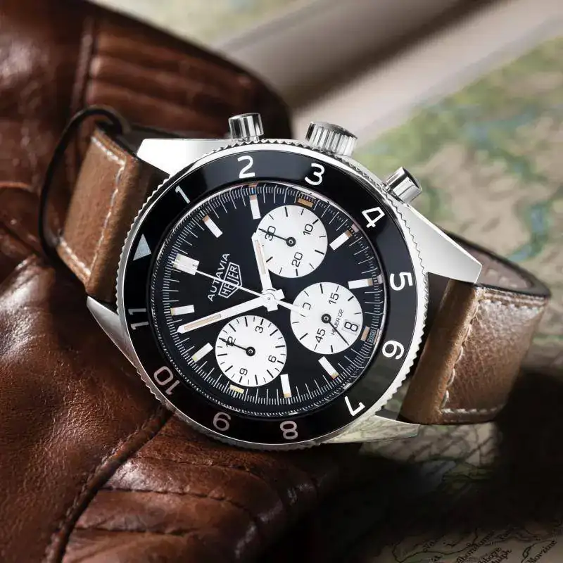 2017-TAG-Heuer-Autavia-10.webp