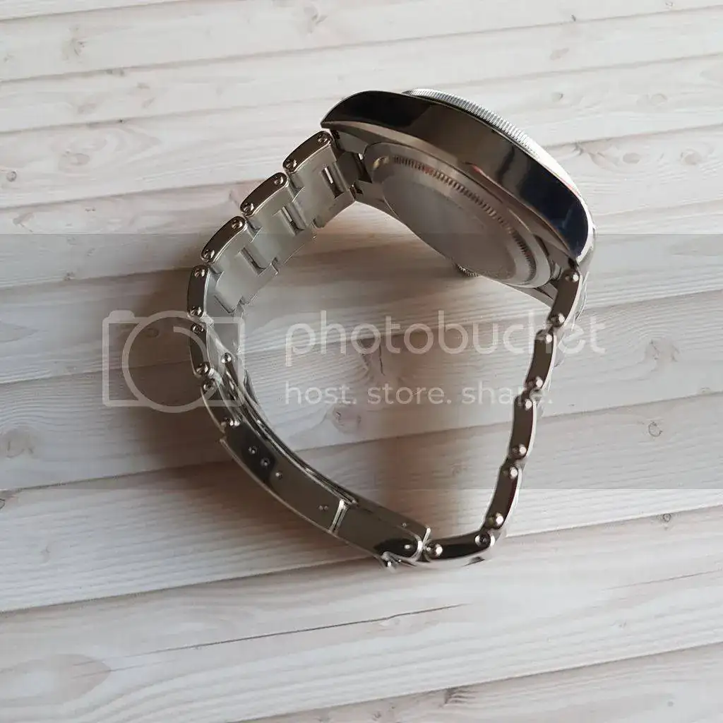 20180929_193531_zpseib28esn.webp
