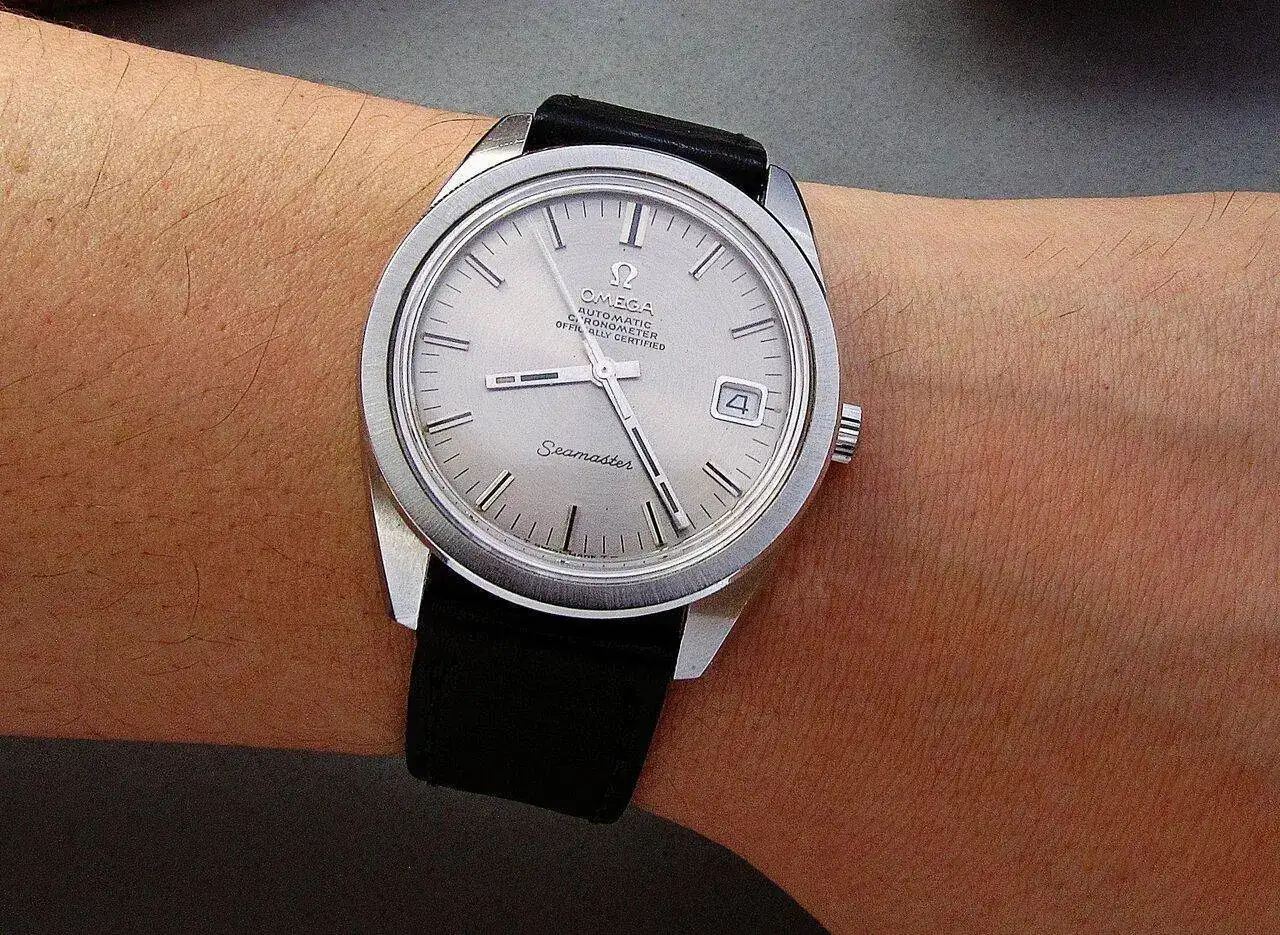 2020 Omega 168.022.webp