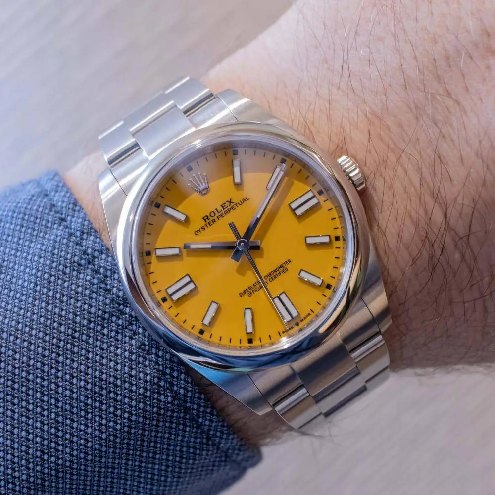 2020-Rolex-Oyster-Perpetual-41-Stella-124300-review-3.webp